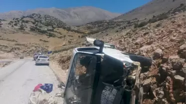 Piknik Yolunda Trafik Kazası: 1'i Çocuk 2 Ölü, 8 Yaralı