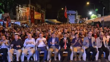 Afyonkarahisar'da 'Demokrasi Nöbeti' 10. Gününde de Coşku İçerisinde Tutuldu
