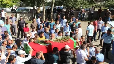 Oltu Kahap Erdoğan'ı Son Yolculuğuna Uğurladı