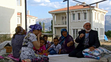 Türkiye Ahıska Türklerine Kucak Açtı