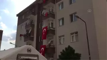 Şehit Polis Irmak'ın Evinde Yas Var