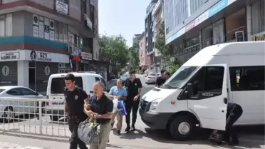 Gebze'de Gözaltına Alınan 9 Akademisyen Adliyeye Sevk Edildi