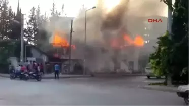 Antalya Gecekondu Alev Alev Yandı