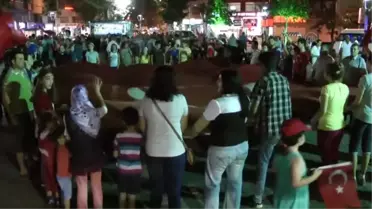 Emine ve Recep Tayyip Erdoğan 'Demokrasi Nöbeti'Nde