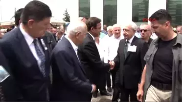 Kılıçdaroğlu, Artvin Eski Belediye Başkanı Emin Özgün'ün Cenaze Namazına Katıldı