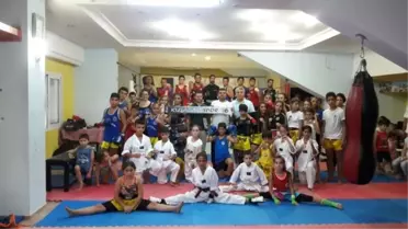 Kuşadası'nda Uzak Doğu Sporları Ordusu Yetişiyor