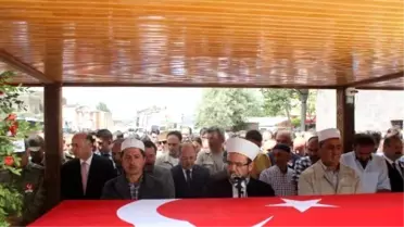 Şehit Yaşar Son Yolculuğuna Uğurlanıyor