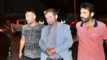 Mümtaz'er Türköne'nin de Aralarında Bulunduğu 12 Kişi Tutuklandı