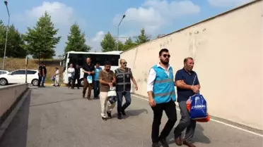 Sakarya'da 27 Akademisyen ile 2 Asker Adliyeye Sevk Edildi