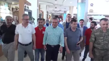 Fetö'nün Darbe Girişiminde Şehit Olanlar İçin Stant Açıldı