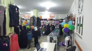 Sınır Ötesinde Kıyafet Dağıtım Merkezi Açıldı