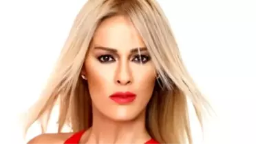 Helin Avşar'dan Tuhaf Paylaşım!