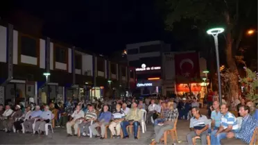 Minik Hafızlar Kur'an Ziyafeti Sundu