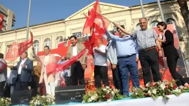Selçuk, İzmir'e Akın Etti