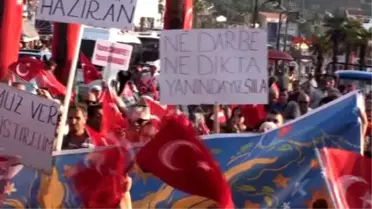 Ayvalık'ta 'Laik, Demokratik ve Tam Bağımsız Türkiye' Mitingi