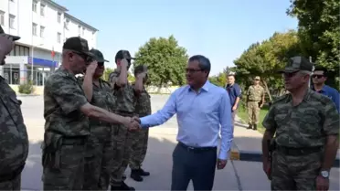 Vali Deniz, Askeri Yetkilileri Ziyaret Etti