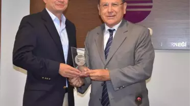 Tolga Tanış: ABD'nin Gülen İçin Kanıt İstemesi Samimi Değil
