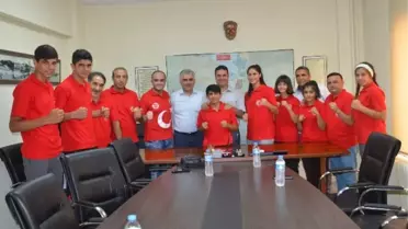 Muay Thai Adana'dan 7 Sporcu ile Dünya Şampiyonasına Gidecek