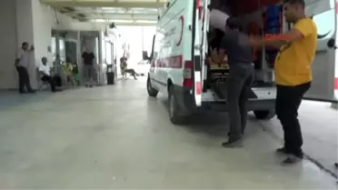 Adana Otomobilinde Vuruldu, Yardım İstediği Oğlunun Götürdüğü Hastanede Öldü