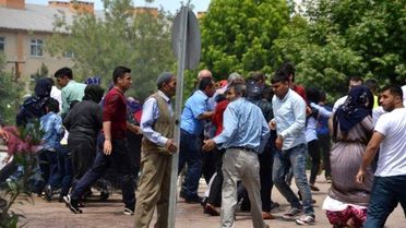 Siirt'te Gösteri ve Etkinlikler Yasaklandı