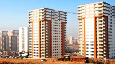 TOKİ Sarayönü'ne 883 Konut Yapacak