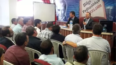 Muhtarlar Nüfus İşlemleri Hakkında Eğitim Aldı