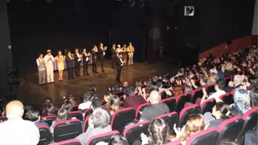 Alanya Belediye Tiyatrosuna Ödül Yağdı