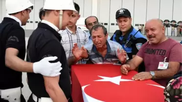 Van'da, Bakan Ala'dan Tayin İsteyen Yaralı Polis Şehit Oldu (2)