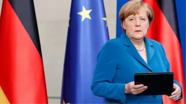 Almanya Başbakanı Merkel'den Beşli Zirve Daveti