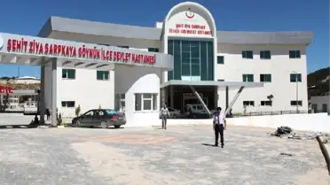 Yeni Yapılan Devlet Hastanesine Şehit Uzman Çavuşun Adı Verildi