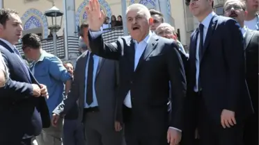 Başbakan Yıldırım, Mevlana Müzesi'ni Ziyaret Edip Konya'dan Ayrıldı