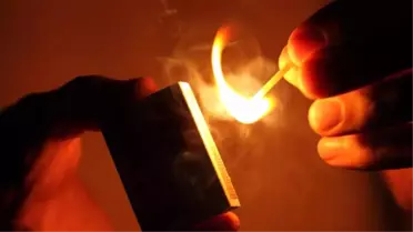 İslamiyet'e Küfür Tartışması 8 Kişilik Aileyi Öldürdü