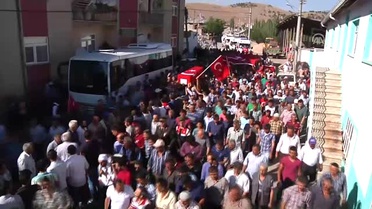 Şehit Onbaşı Hüseyin Kavalbacak Son Yolculuğuna Uğurlandı