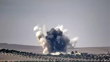 Türk Topçuları 'Çekil' Uyarısına Aldırmayan YPG'yi Vurdu