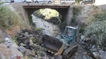Bitlis Deresi'nde Temizlik Çalışması