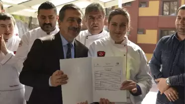 Yapamazlar Diyenlere İnat 'Devlet Memuru' Oldular