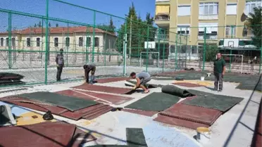 Korkuteli Yaşar Yalçın İlkokulu Spor Kompleksine Tartan Zemin