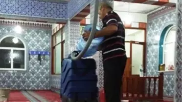 Gelibolu Camilerinde Bayram Hazırlığı