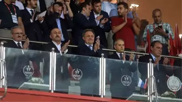 Emre Mor, Bakanları Mest Etti: Ne Acayip Çocuk