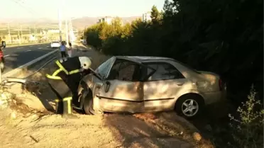 Kazada Yaralanan Sürücü Hayatını Kaybetti