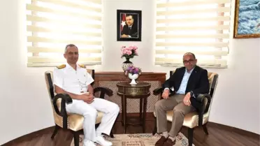 Başkan Üzülmez, Tuğamiral Tok'u Makamında Ağırladı