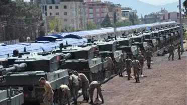 İstanbul'dan İslahiye'ye Tank Seviyatı Sürüyor