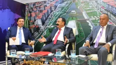 On Beş Yıl Sonra Bir Araya Gelen İl Başkanları Darbe İçin Ortak Mesaj Verdi