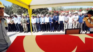 Organları Bağışlanan Şehit Özel Harekat Polisini 3 Bin Kişi Uğurladı