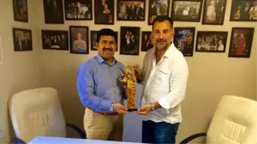 Mgd'den Çiftçi'ye Ödül