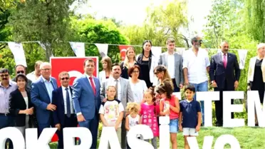 Atrıum Parkı'nın Adı 15 Temmuz Demokrasi Şehitleri Parkı Oldu