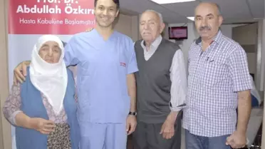 Ailece Aynı Gün Ameliyat Olup Yeniden Görmeye Başladılar