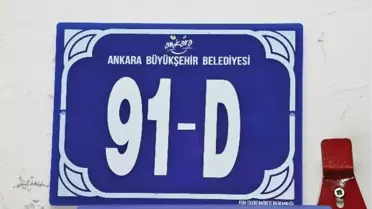 Başkent'te Binalara Ankara Kedisi Logolu Kapı Numarası