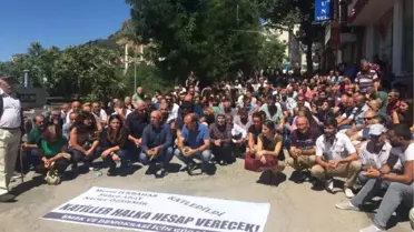 Tunceli'de Polis Aracının Ölümlü Kazaya Neden Olması Protesto Edildi