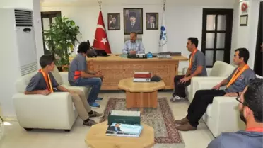 Başarılı Okçulardan Başkan Akkaya'ya Ziyaret